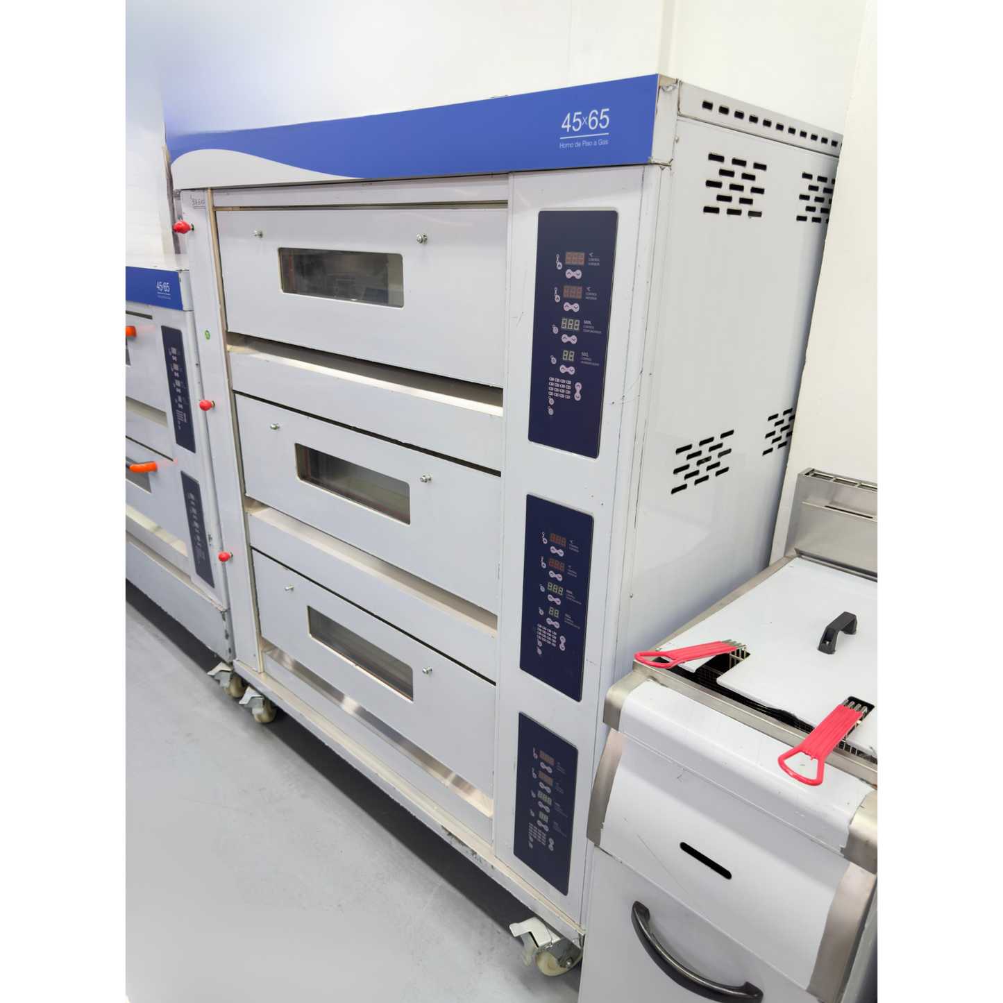 Horno para Pizza Premium 3 Gavetas 6 bandejas Digital a Gas 110V