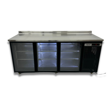 Mesa refrigerada exhibidora para bar 220 cm.