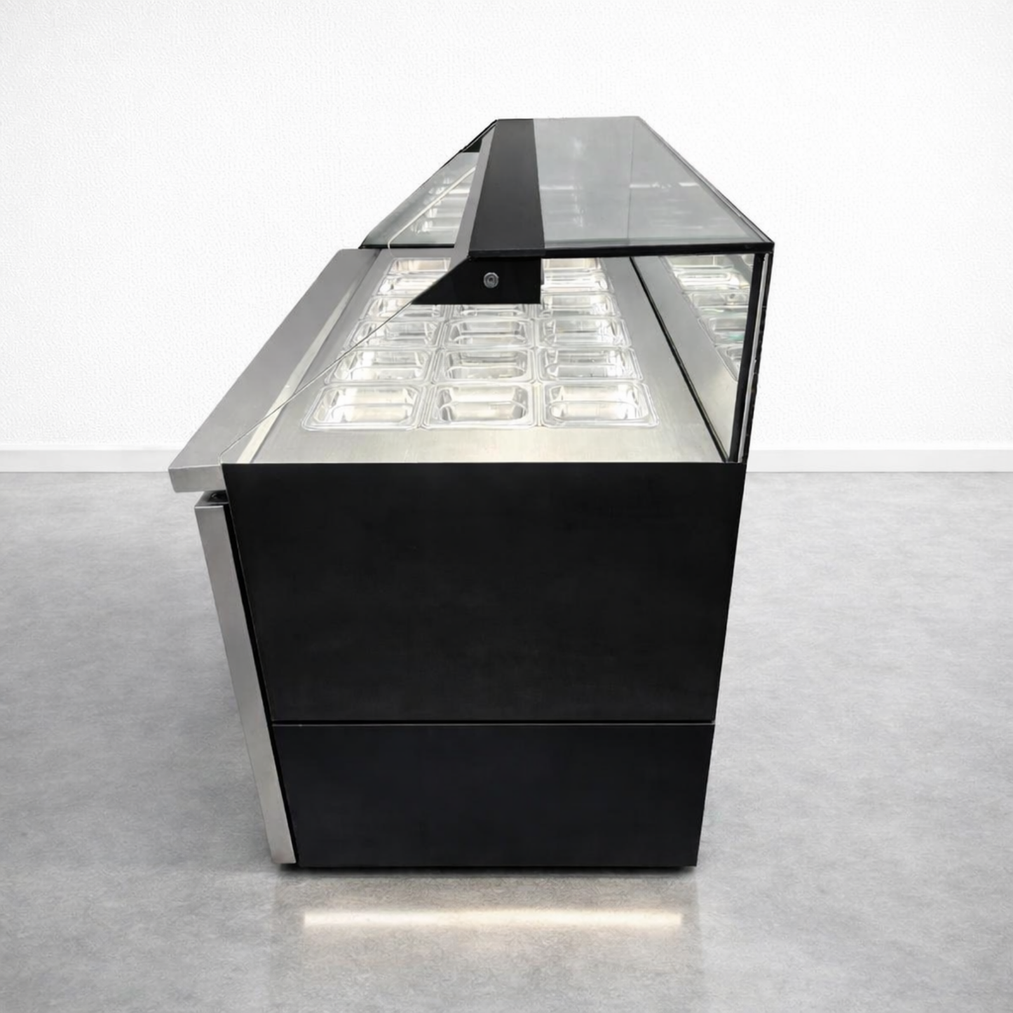 Vitrina Topinera 18 Refrigerados 1.20 mts. EVO BLACK