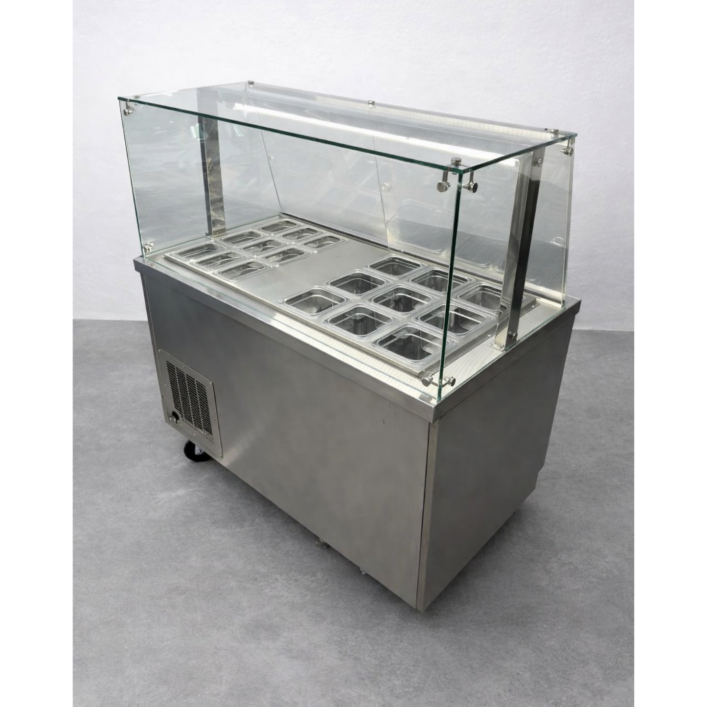 Vitrina topinera refrigerada 18 recipientes